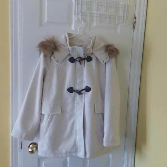 Jacket - Picture 3 of 4